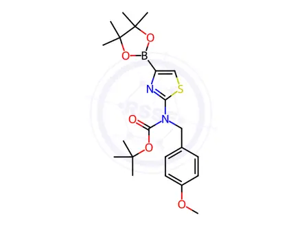 Chemical structure of Carbamic acid, N-[(4-methoxyphenyl)methyl]-N-[4-(4,4,5,5-tetramethyl-1,3,2-dioxaborolan-2-yl)-2-thiazolyl]-, 1,1-dimethylethyl ester