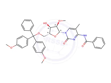 Chemical structure of N-(1-((2R,3R,4R,5R)-5-((Bis(4-methoxyphenyl)(phenyl)methoxy)methyl)-4-hydroxy-3-methoxytetrahydrofuran-2-yl)-5-methyl-2-oxo-1,2-dihydropyrimidin-4-yl)benzamide