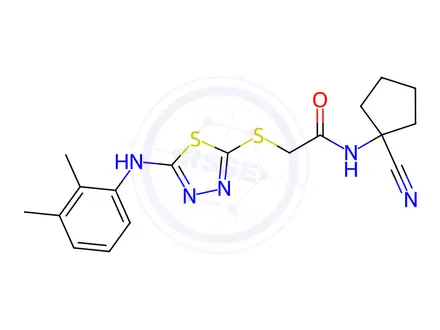 Chemical structure of N-(1-Cyanocyclopentyl)-2-((5-((2,3-dimethylphenyl)amino)-1,3,4-thiadiazol-2-yl)thio)acetamide