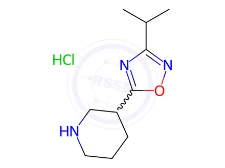 Chemical structure of 3-(3-Isopropyl-1,2,4-oxadiazol-5-yl)piperidinehydrochloride