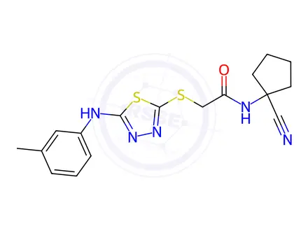 Chemical structure of N-(1-Cyanocyclopentyl)-2-((5-(m-tolylamino)-1,3,4-thiadiazol-2-yl)thio)acetamide