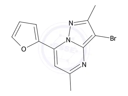 Chemical structure of 3-Bromo-7-(furan-2-yl)-2,5-dimethylpyrazolo[1,5-a]pyrimidine