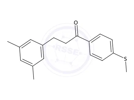 Chemical structure of 4-(3-(3,5-Dimethylphenyl)propanoyl)benzothialdehyde
